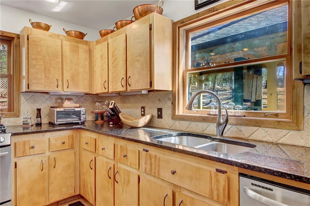 334 Lake View Trace Property Photo 12