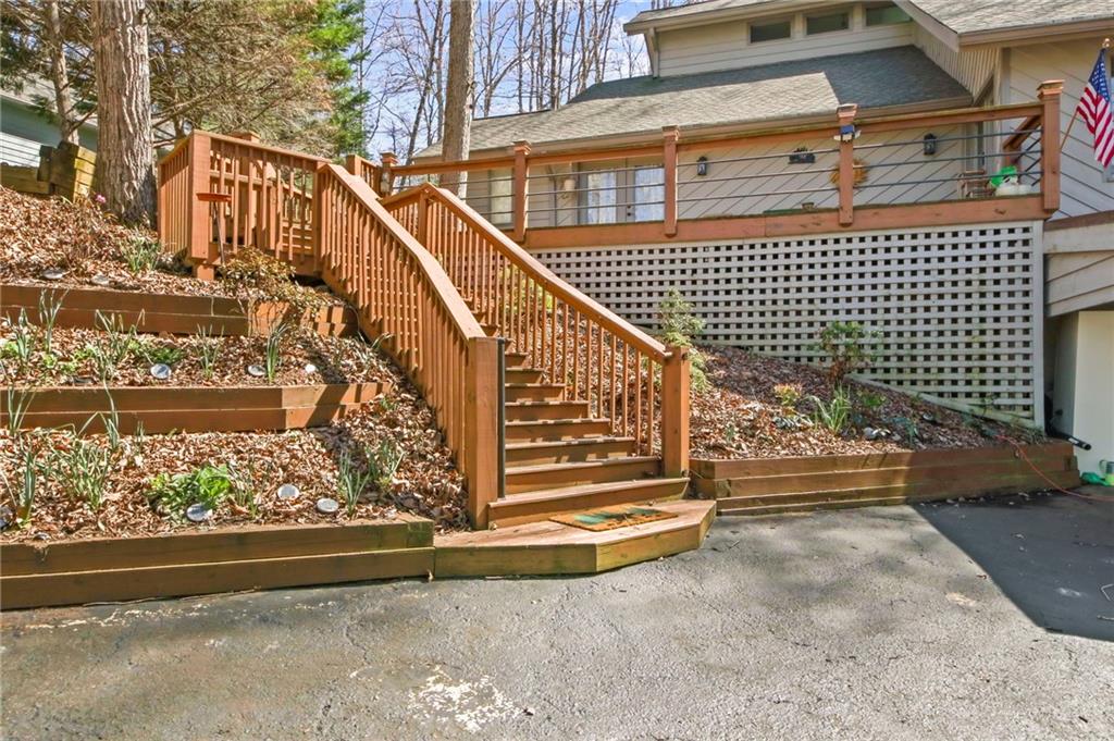 334 Lake View Trace Property Photo 33