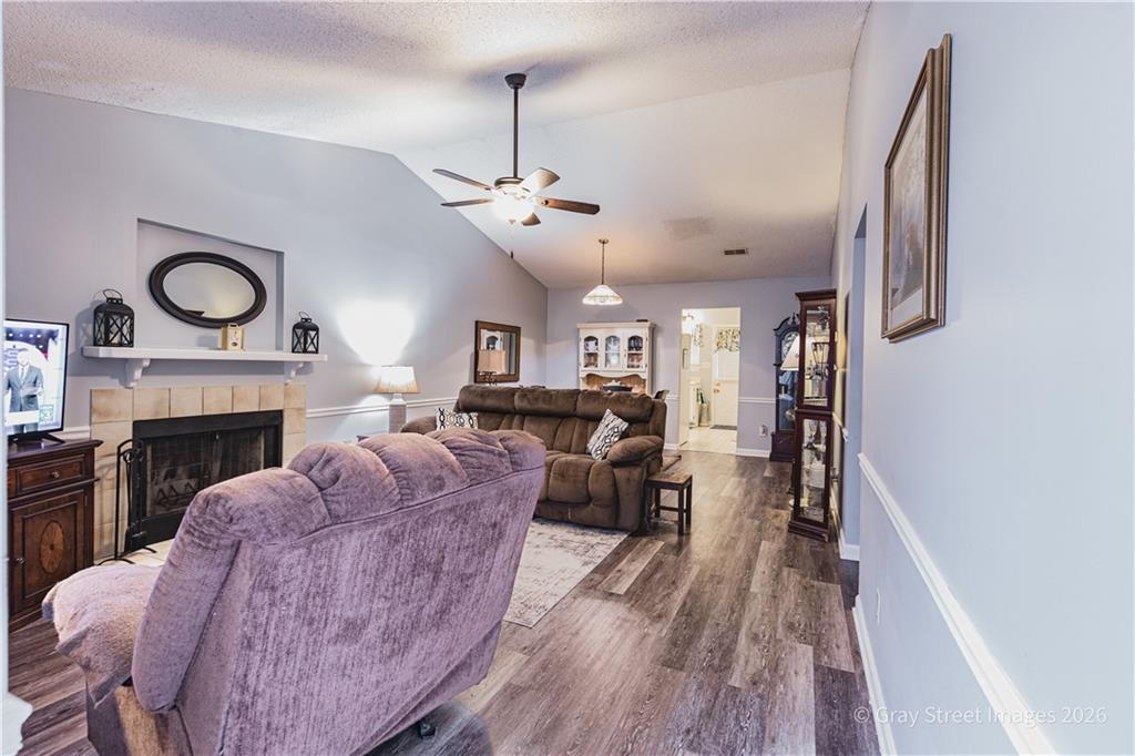 2019 Shields Road Unit 8 Property Photo 1
