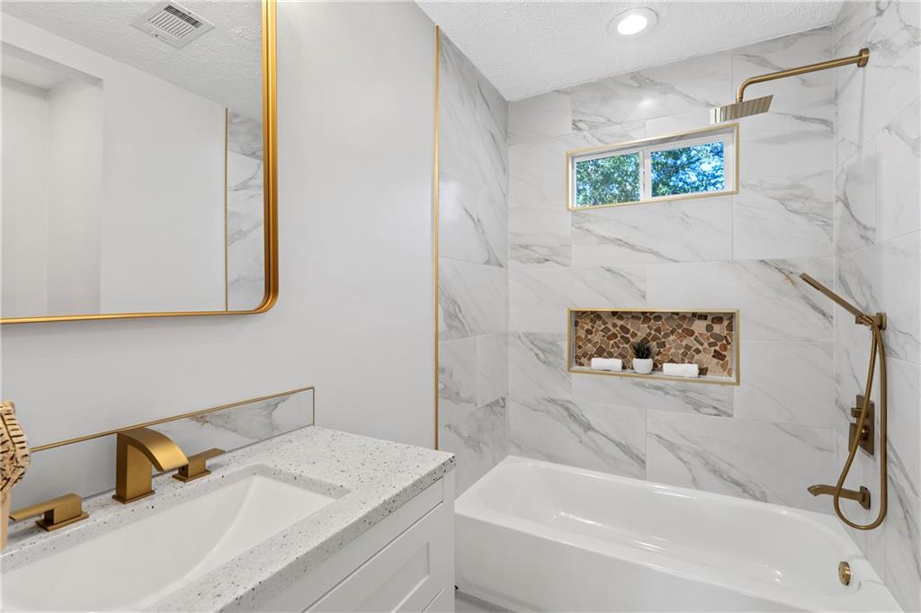 3483 Napier Avenue Property Photo 21