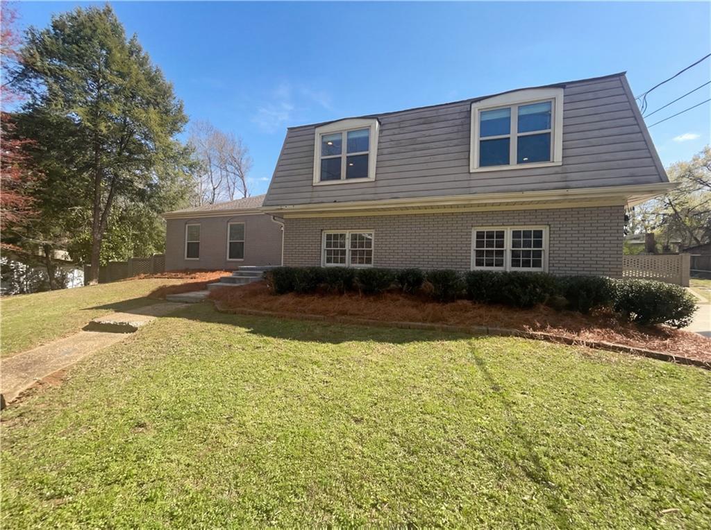 2770 Burtz Drive Property Photo 1
