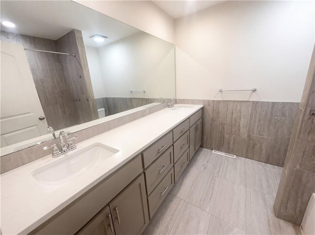 2770 Burtz Drive Property Photo 23