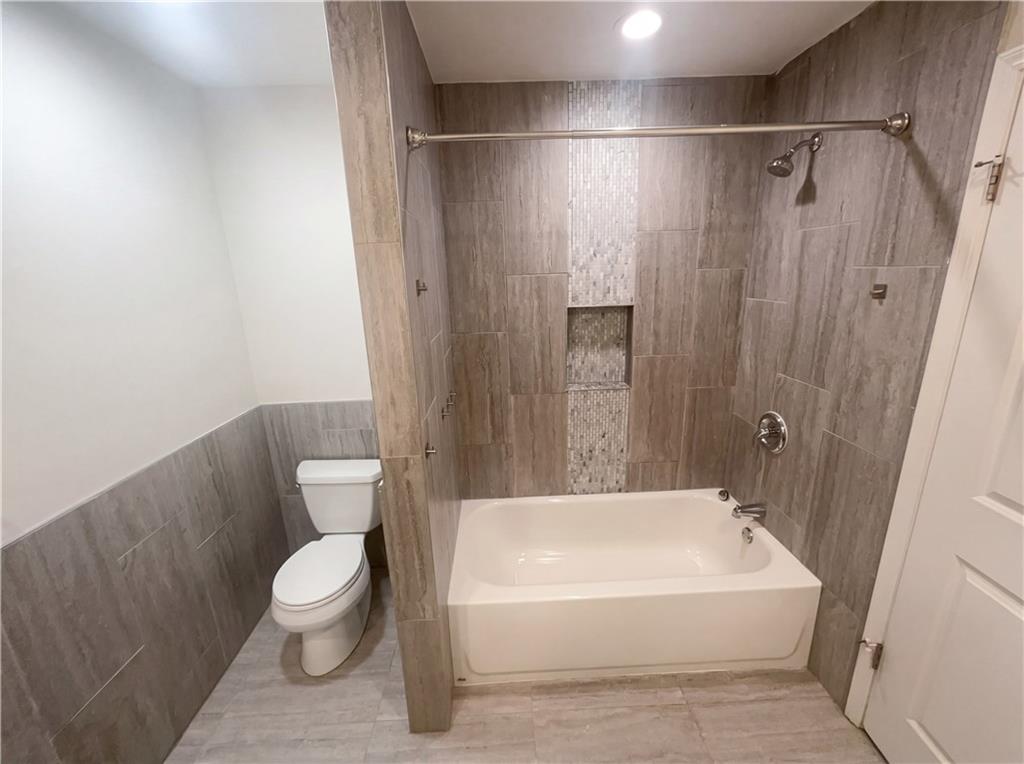 2770 Burtz Drive Property Photo 24