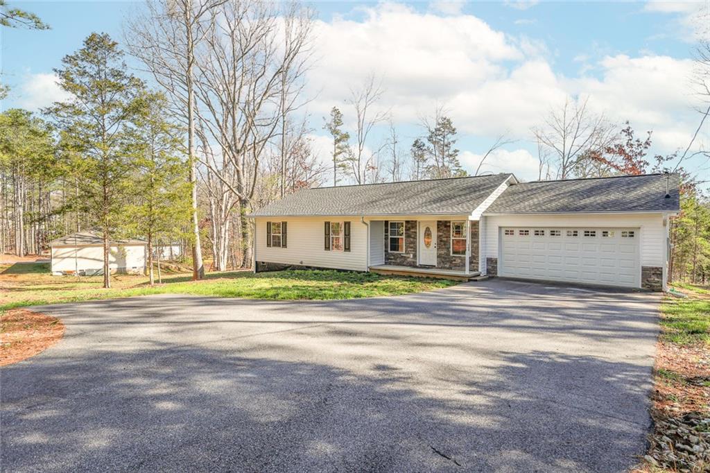 3642 Williams Bridge Road Property Photo 1
