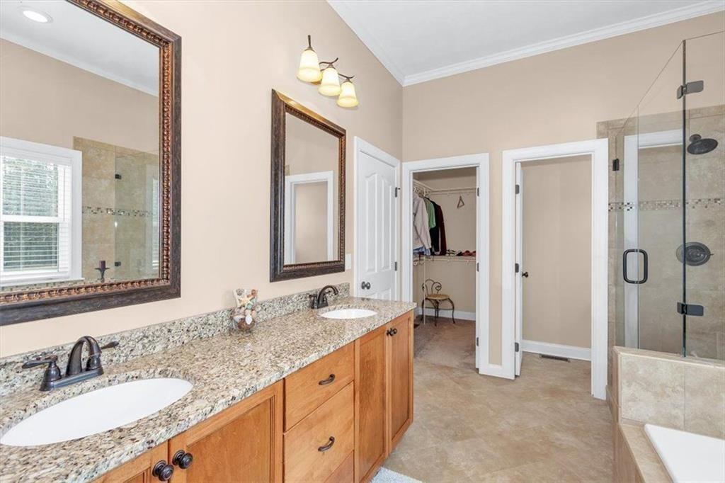 1075 Willow Way Property Photo 27
