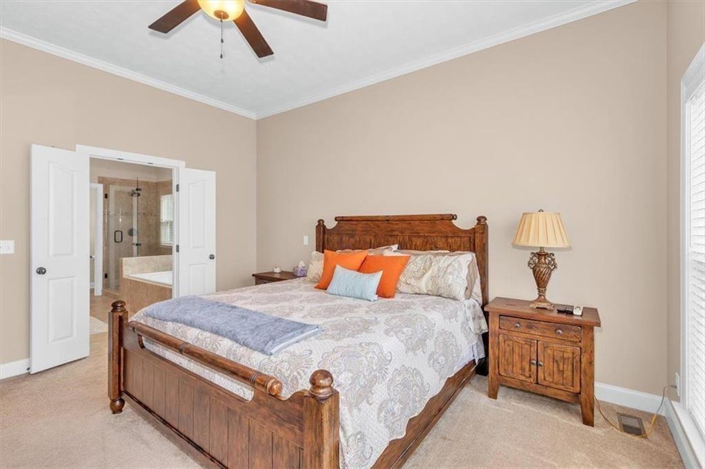 1075 Willow Way Property Photo 33