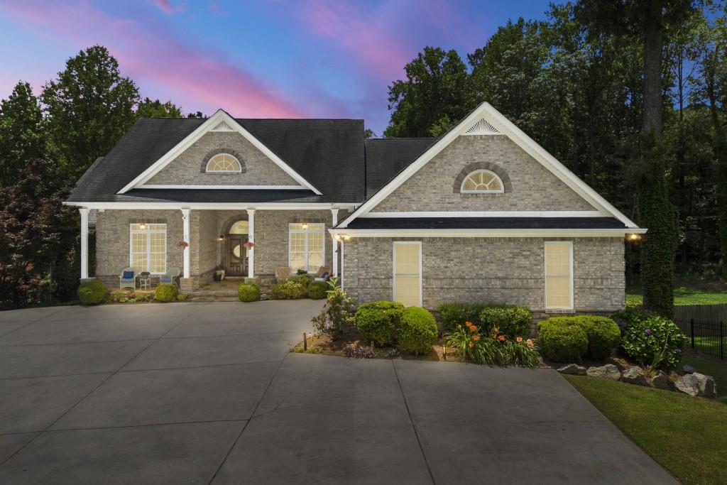 4829 Moon Road Property Photo 1