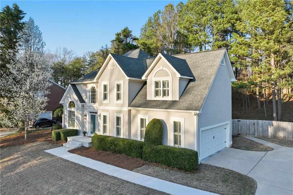 711 Chattahoochee Place Property Photo 1