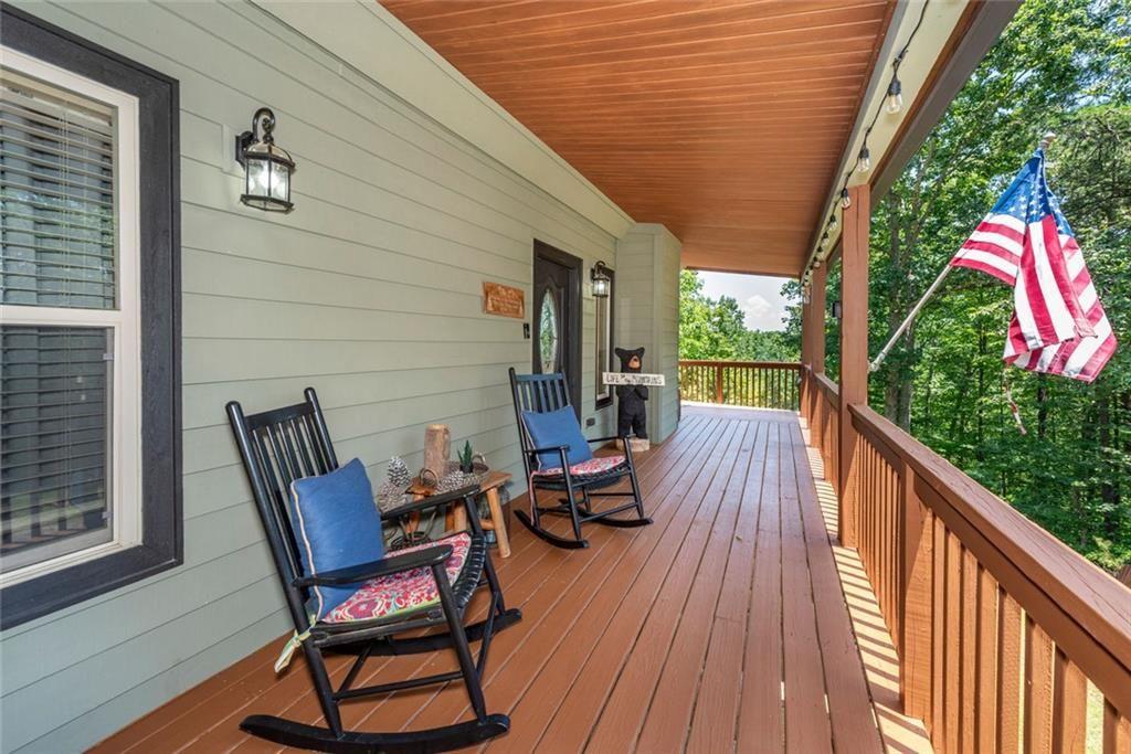 1328 Birch Lane Property Photo 4