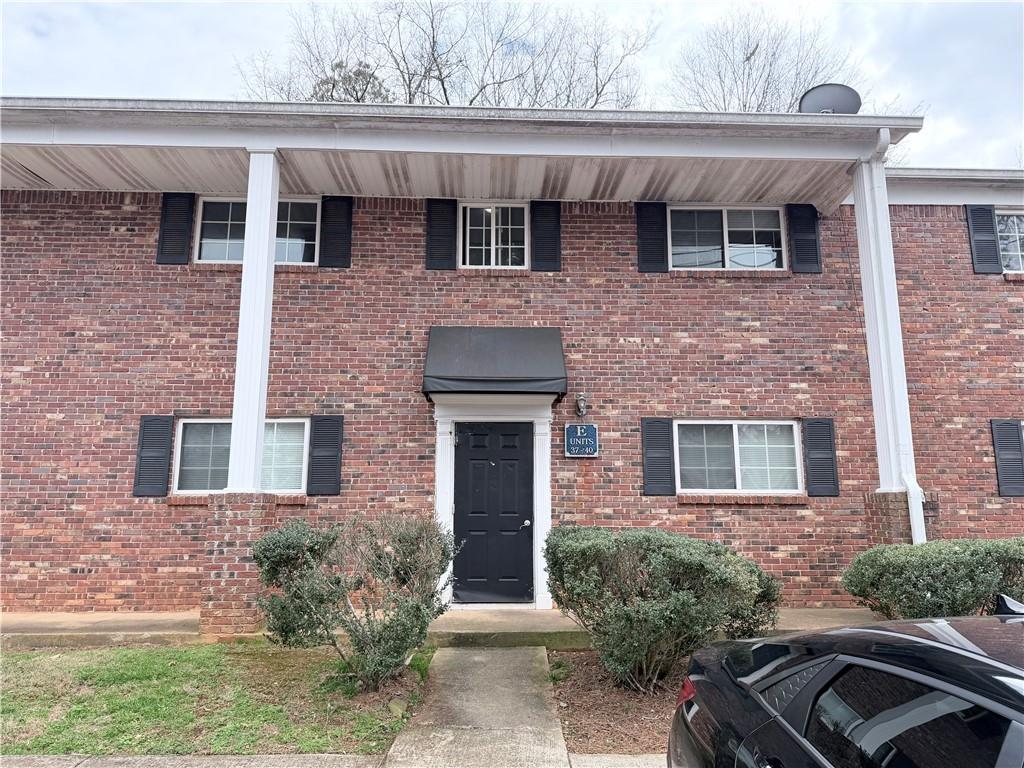 195 Sycamore Drive Unit 39 Property Photo 1