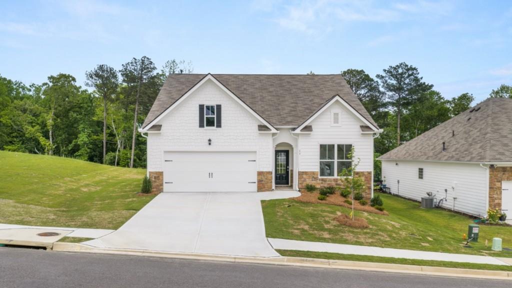 11 Majestic Oak Circle