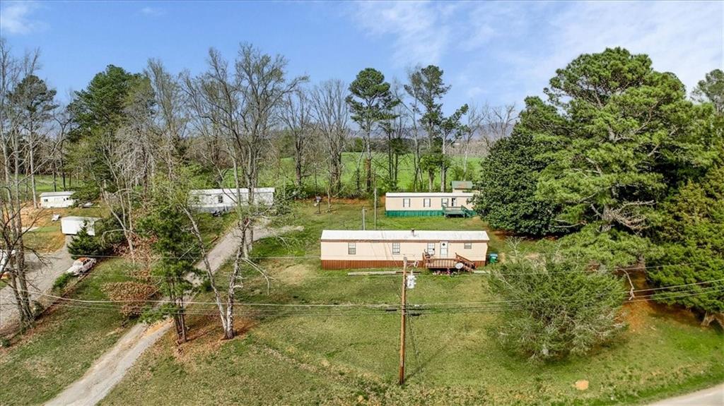 217 Robin Rd Road Property Photo 2