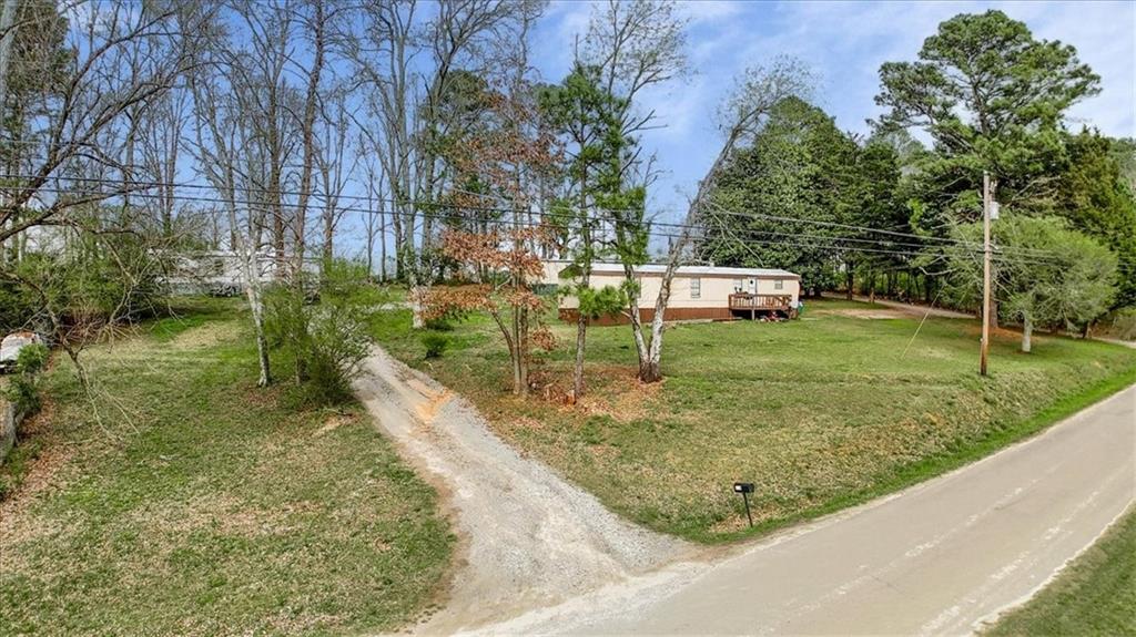 217 Robin Rd Road Property Photo 3
