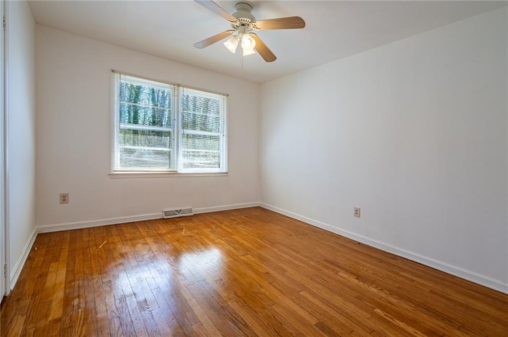 33 Summit Drive Property Photo 20