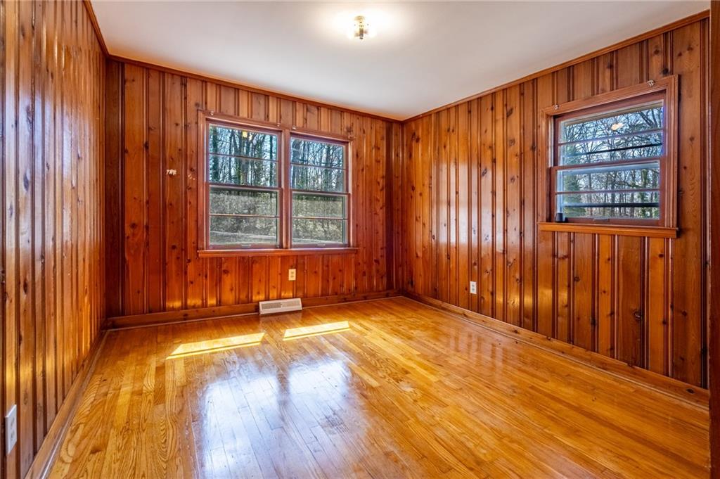 33 Summit Drive Property Photo 23