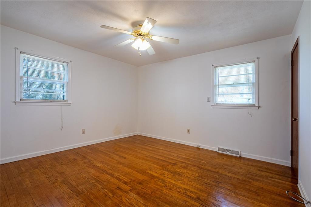 33 Summit Drive Property Photo 25