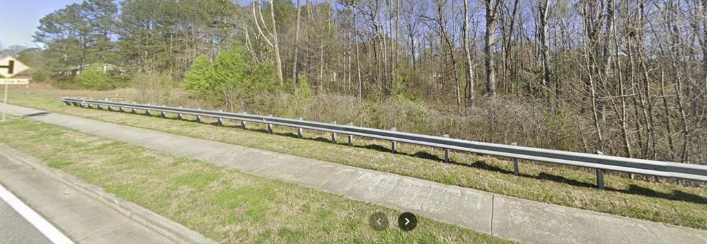 591 Hwy 20 Property Photo 2
