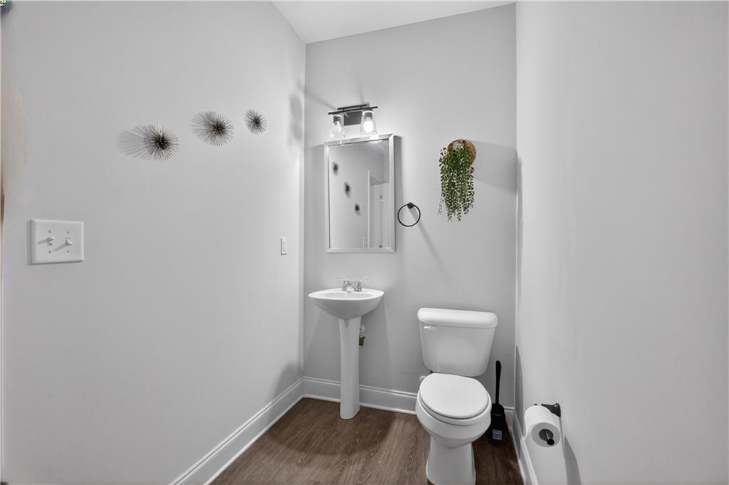 15 Dublin Way Nw Property Photo 32