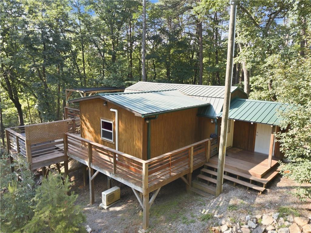 225 Overlook Circle Property Photo 1