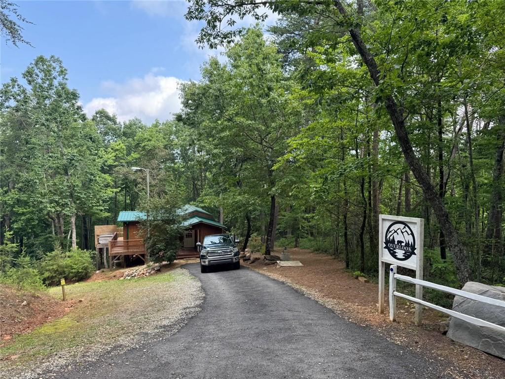 225 Overlook Circle Property Photo 33