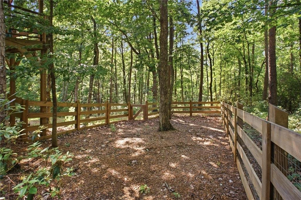 225 Overlook Circle Property Photo 39