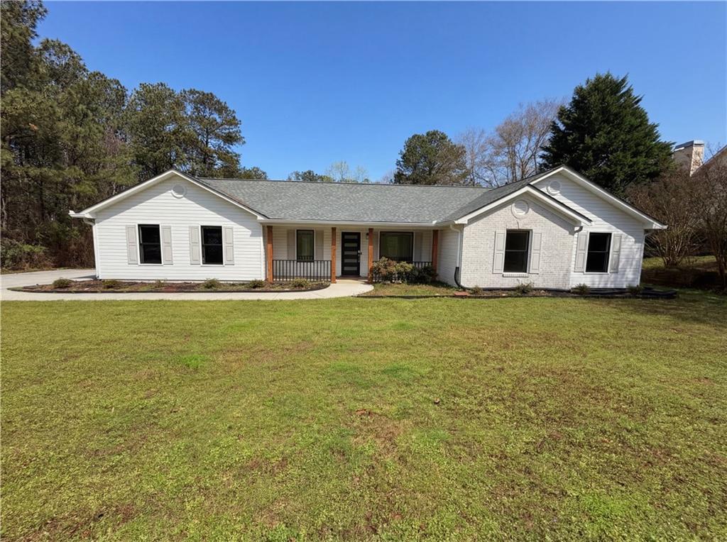 4241 Grady Smith Road Property Photo 1