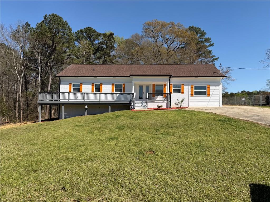 116 Woodcrest Drive Property Photo 1