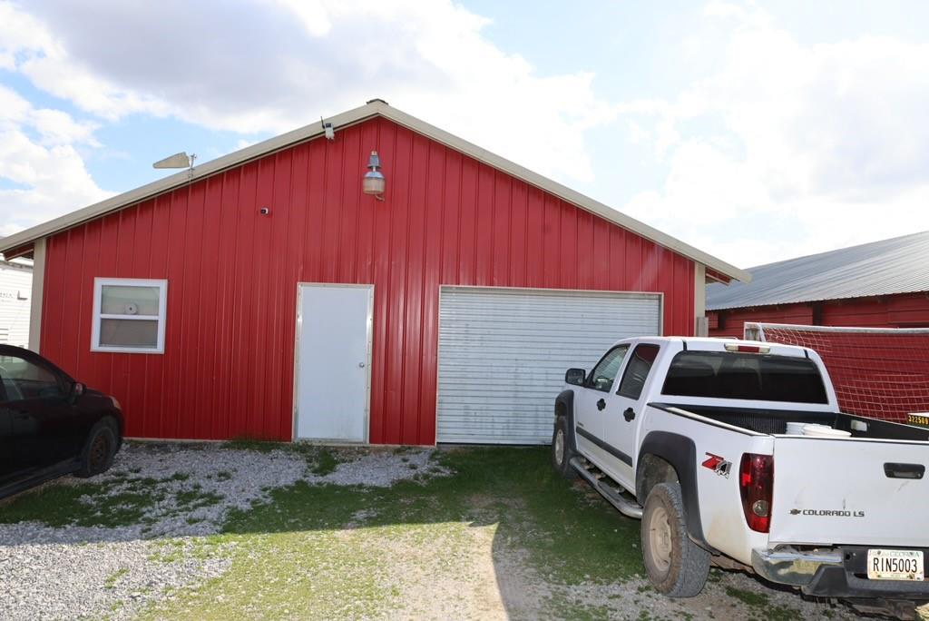 876 Wood Station Road Property Photo 32
