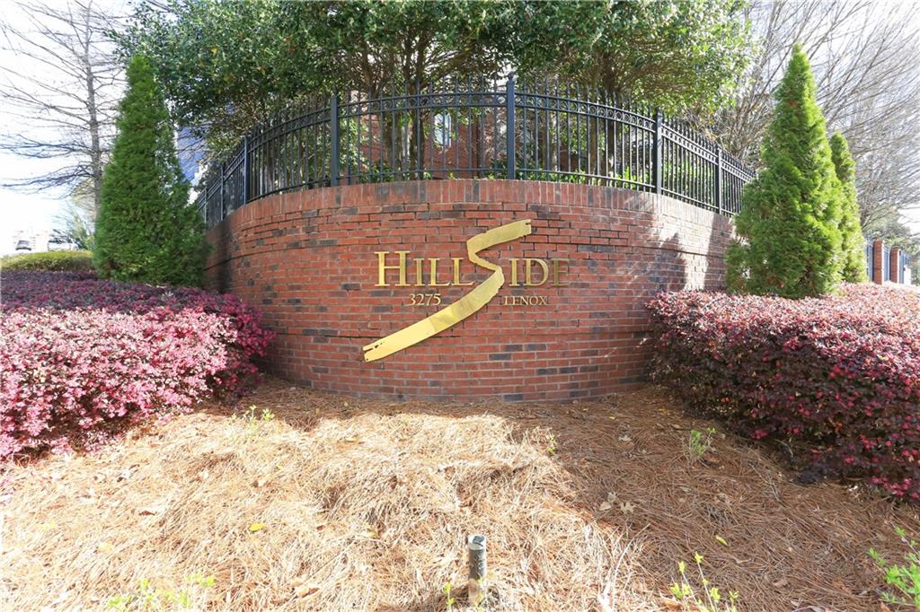 3275 Lenox Road Ne Unit 208 Property Photo 1