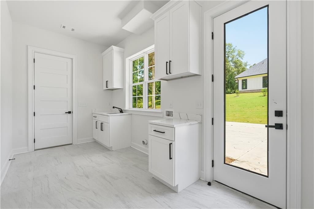 1278 Mulberry Property Photo 33