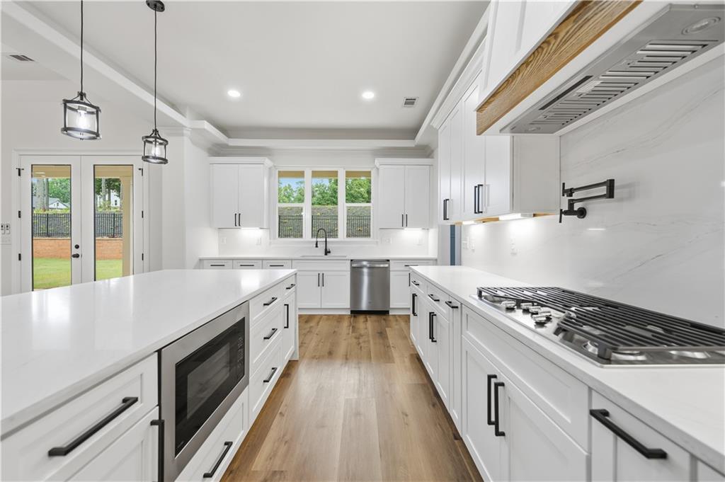 1534 Red Cedar Road Property Photo 18