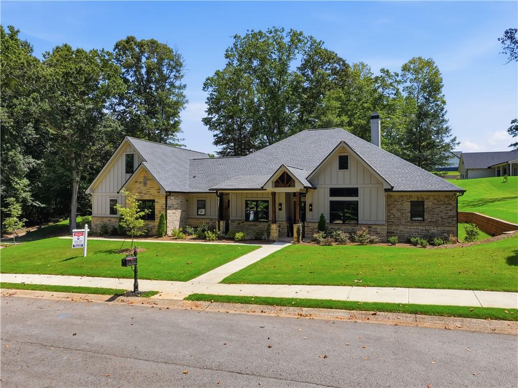 1652 Red Cedar Road Property Photo 1