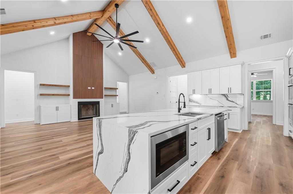 1652 Red Cedar Road Property Photo 18