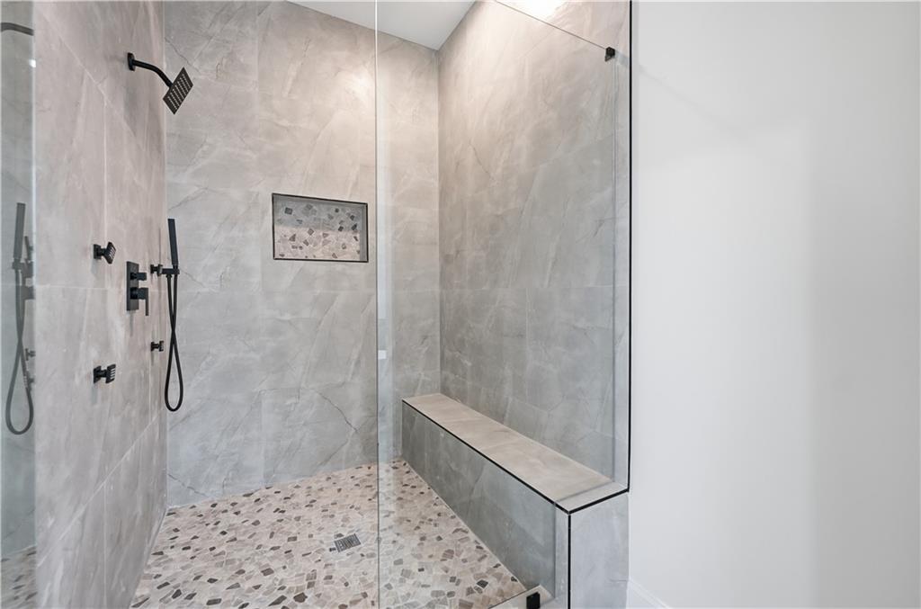 1652 Red Cedar Road Property Photo 31