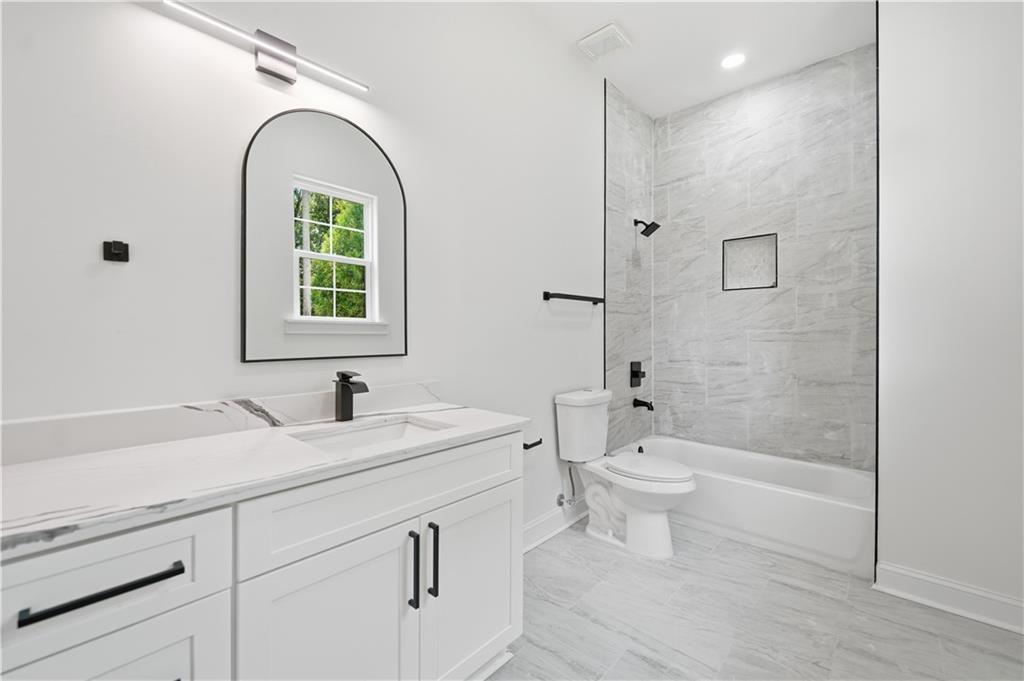 1652 Red Cedar Road Property Photo 43