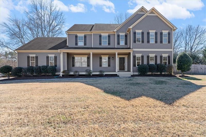 2600 Tritt Lane NE Property Photo 1