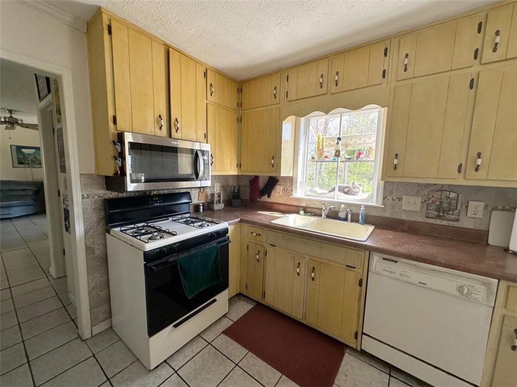 3550 Drum Roll Lane Property Photo 5