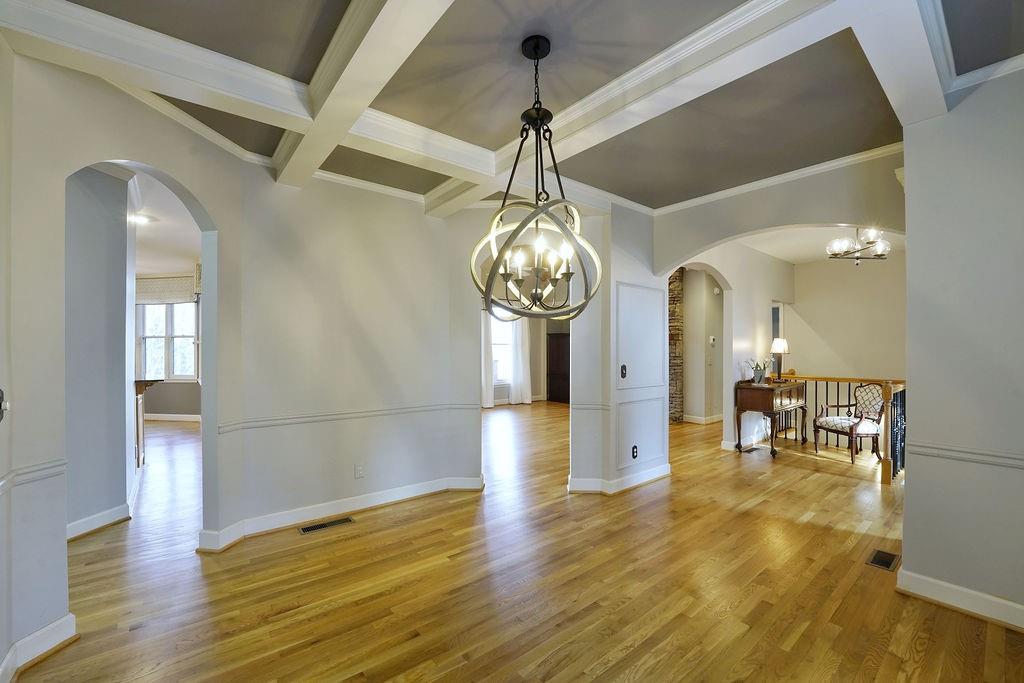 628 Cherokee Trail Property Photo 9