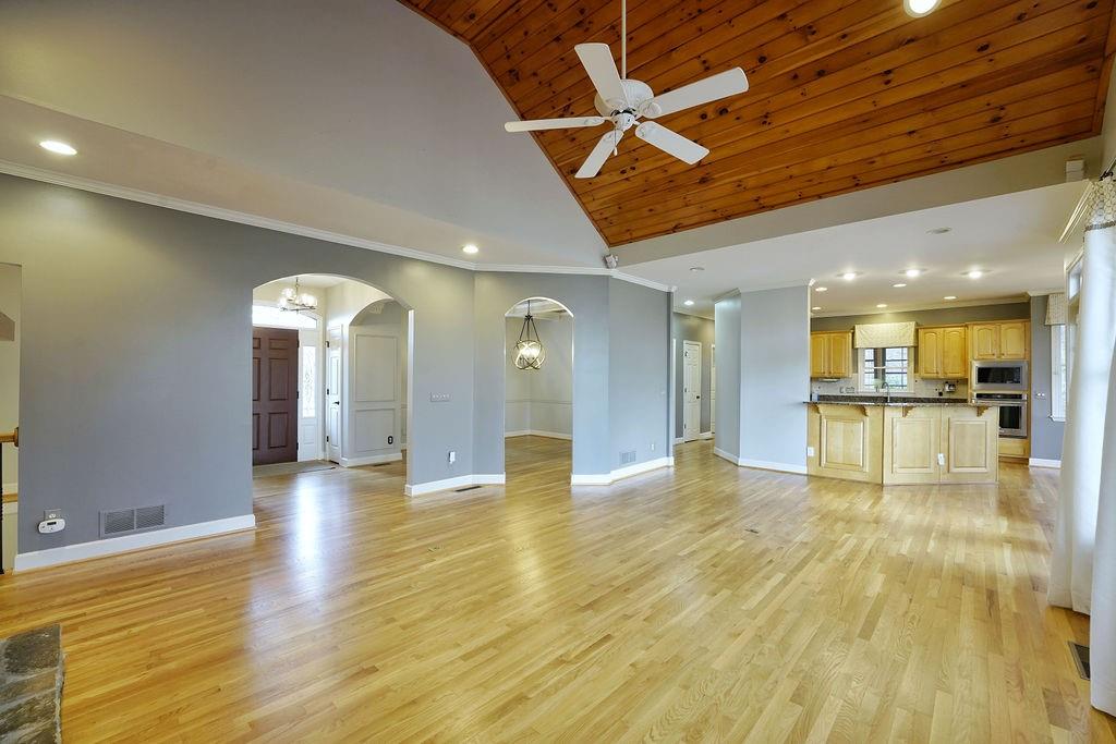 628 Cherokee Trail Property Photo 13