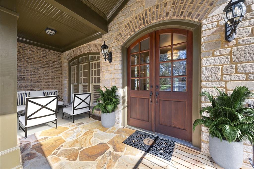 2551 Raintree Drive Ne Property Photo 2
