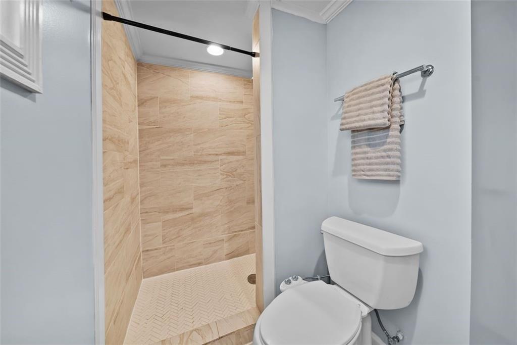 814 Moreland Avenue Se Property Photo 19