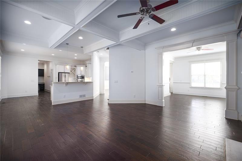 1106 Devine Circle Ne Property Photo 20