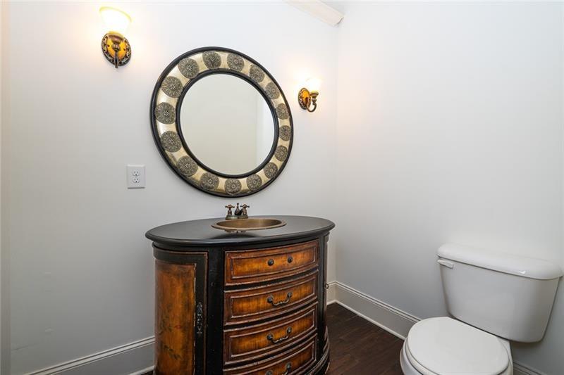 1106 Devine Circle Ne Property Photo 26