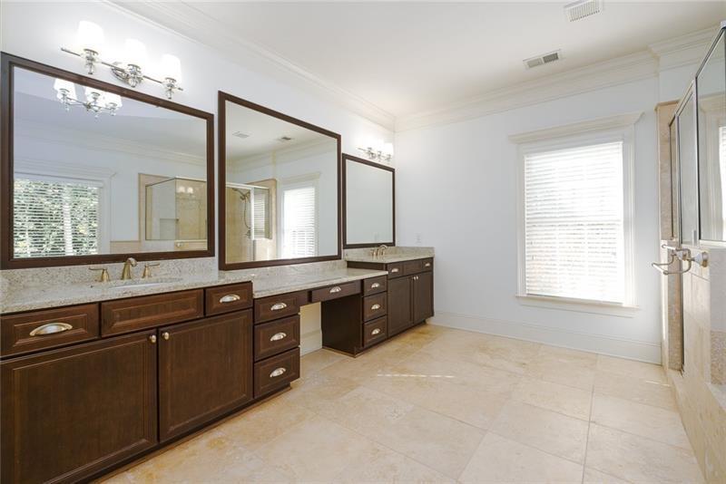 1106 Devine Circle Ne Property Photo 31