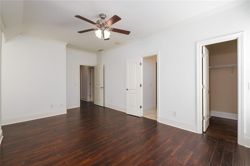 1106 Devine Circle Ne Property Photo 40