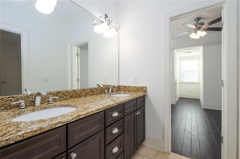 1106 Devine Circle Ne Property Photo 42