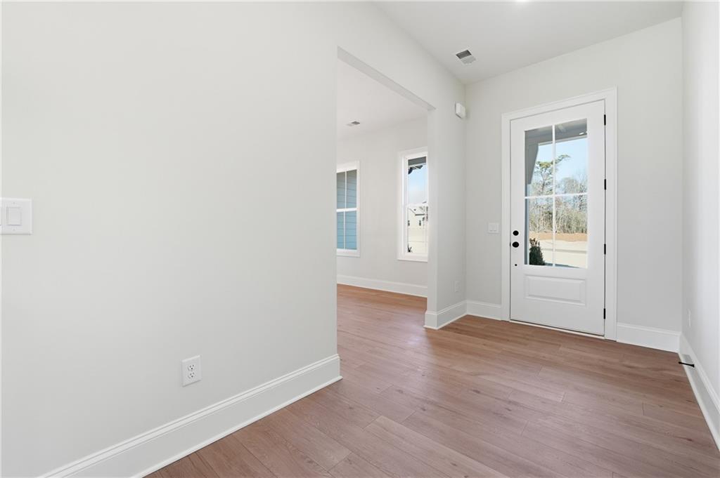 128 Daxton Drive Property Photo 8