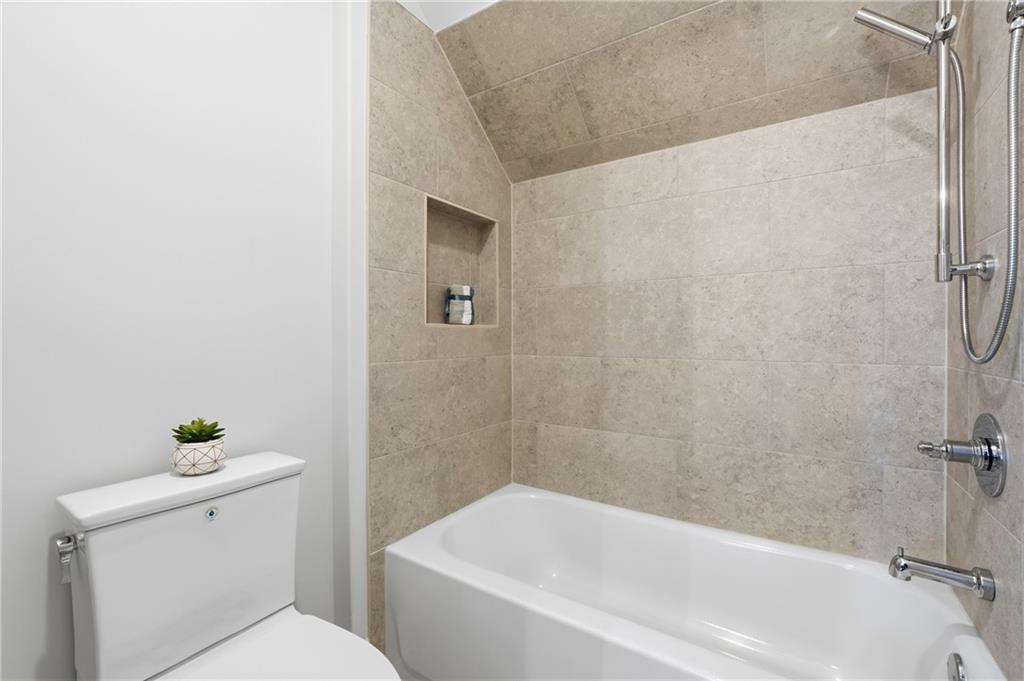 128 Daxton Drive Property Photo 44