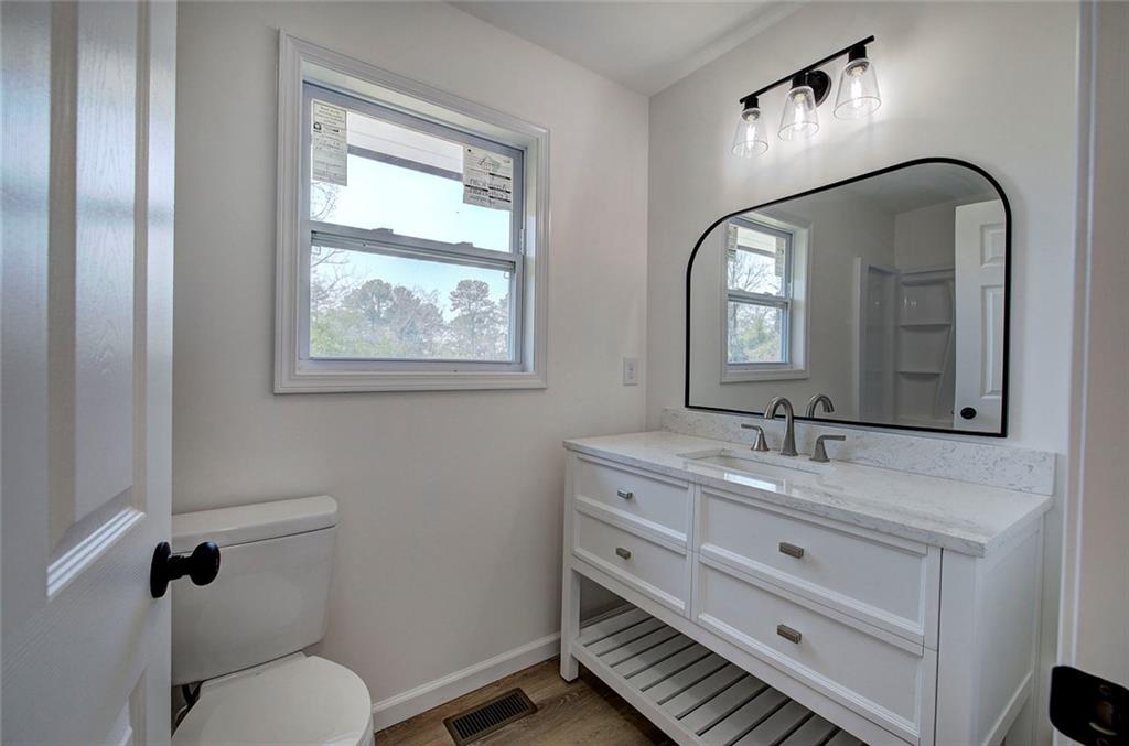 516 Baxter Road Property Photo 31