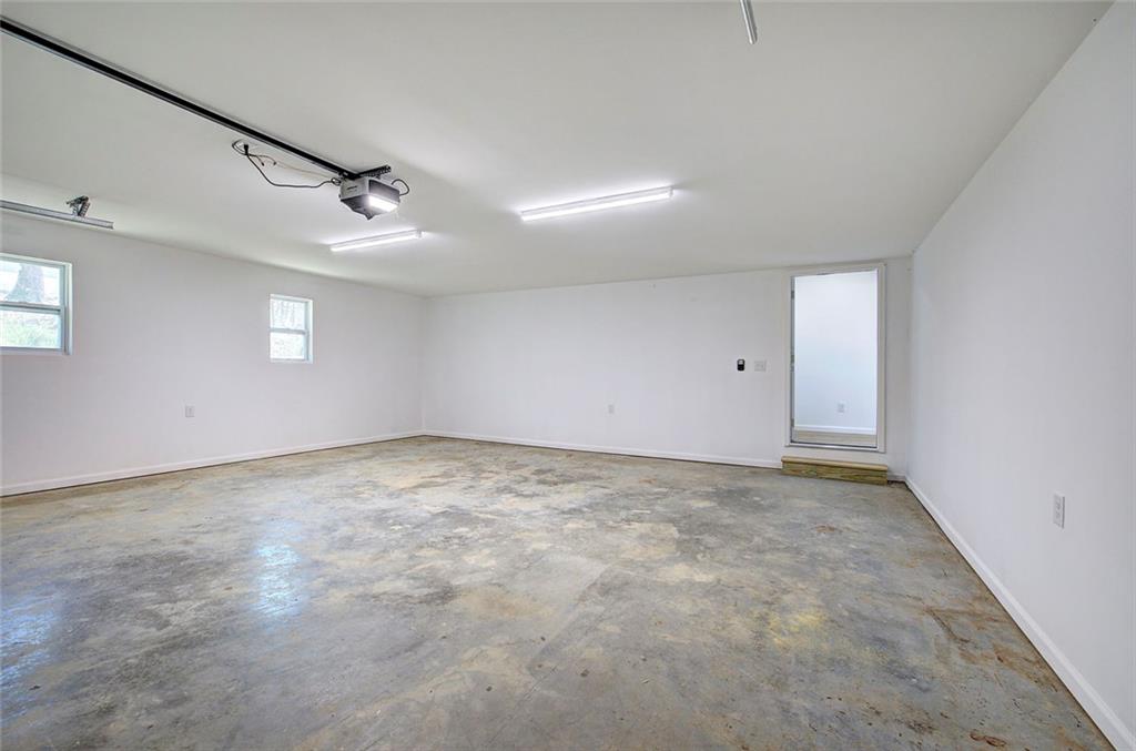 516 Baxter Road Property Photo 37